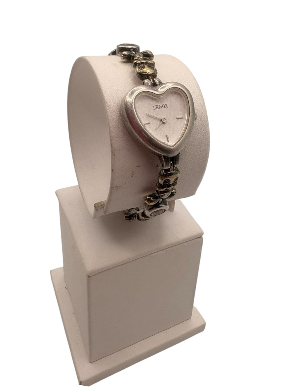 Lenox Heart-Shaped Silver-Tone Women's Bracelet Watch Tweety Bird - Picture 2 of 6